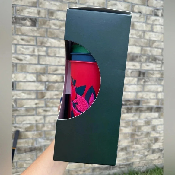 Starbucks Christmas reusable cold tumblers - 5 pack - Picture 3 of 5
